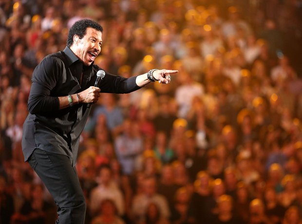 Lionel Richie and Friends in Concert