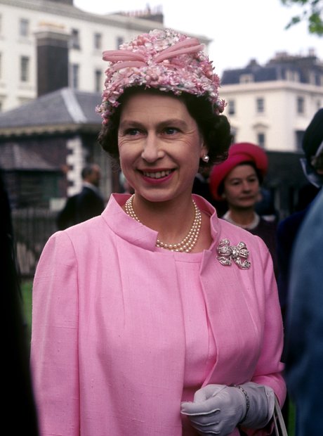 the-queen-s-life-in-pictures-from-balmoral-to-buckingham-palace-the