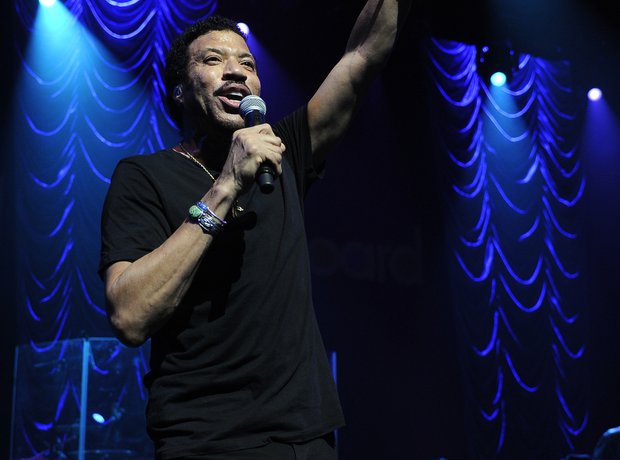 Lionel Richie live