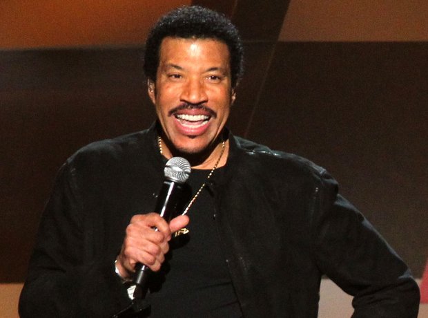 Lionel Richie and Friends in Concert