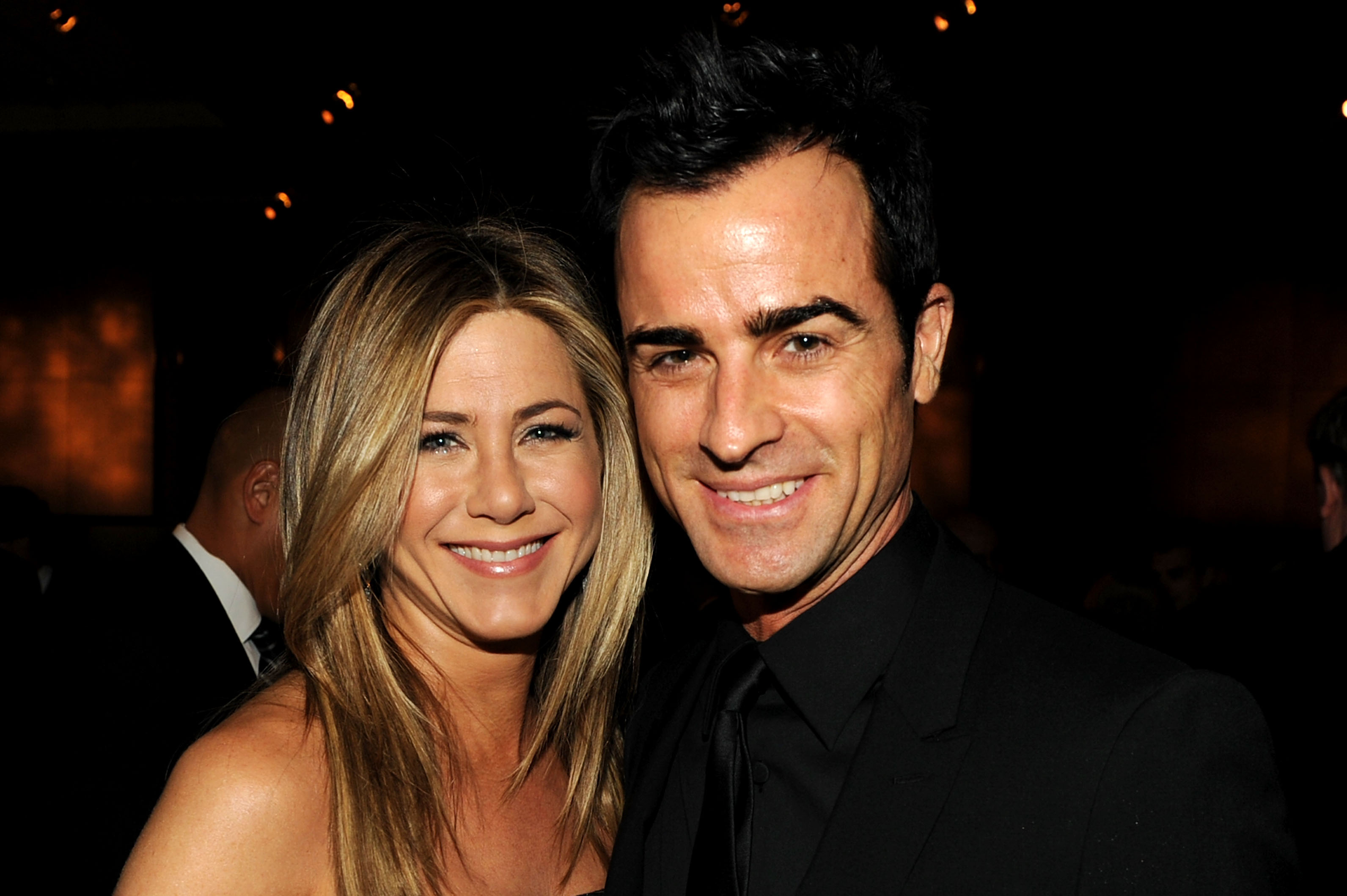 jennifer aniston and Justin Theroux in pictures
