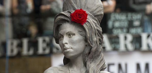 Amy Winehouse memorial statue 