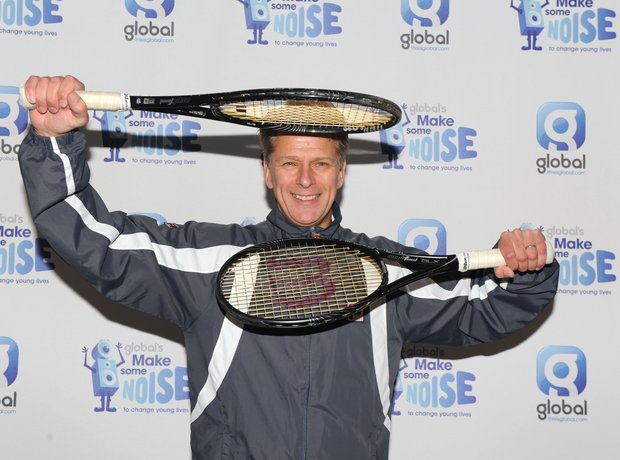 Andrew Castle make some noise