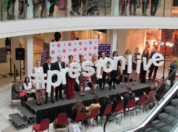 Fashion Live