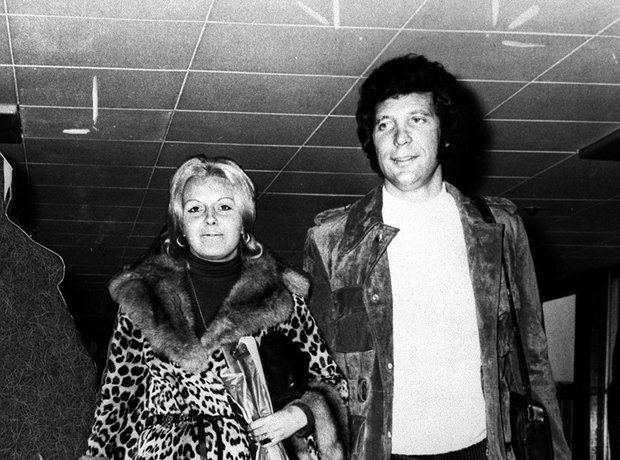tom jones melinda trenchard
