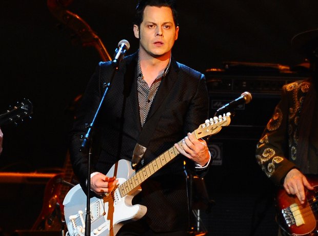 Jack White plays live