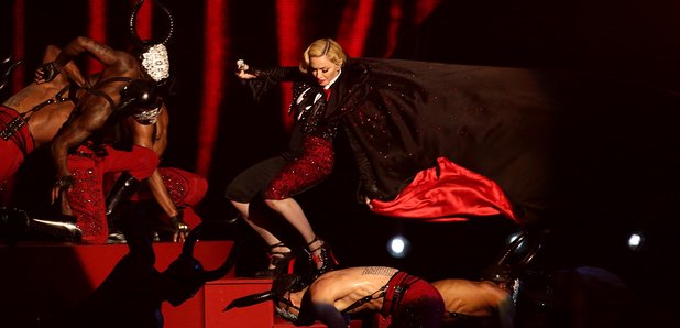 Madonna Fall BRIT Awards 2015 Performance 
