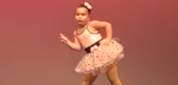 Aretha Franklin 6 year old dance