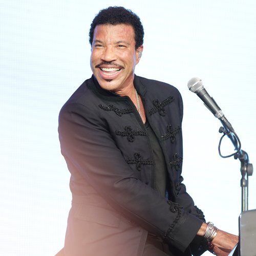 Lionel Richie - latest news, songs, facts and videos | Smooth Radio