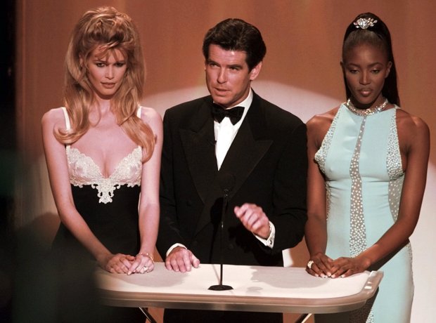 The most Iconic Oscars Dresses Claudia Schiffer