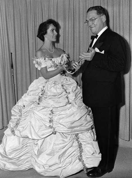 The Most Iconic Oscars Dresses Elizabeth Taylor