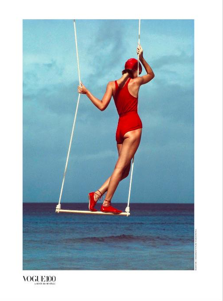 Vogue 100: A Century of Style Collection