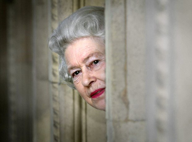 Queen's Life In Pictures