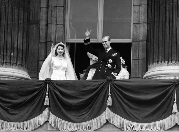 Queen's Life In Pictures