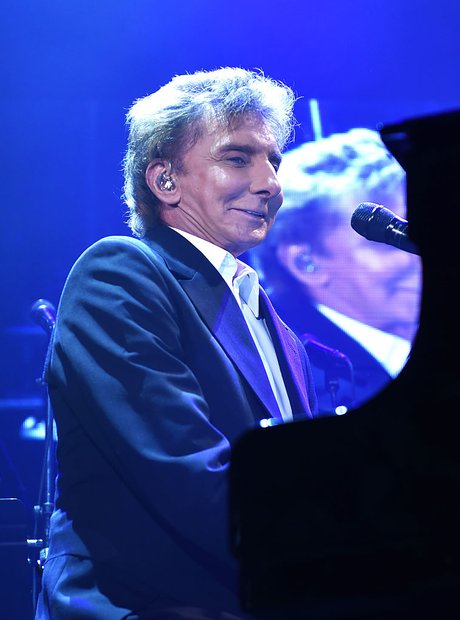 Barry Manilow 2016