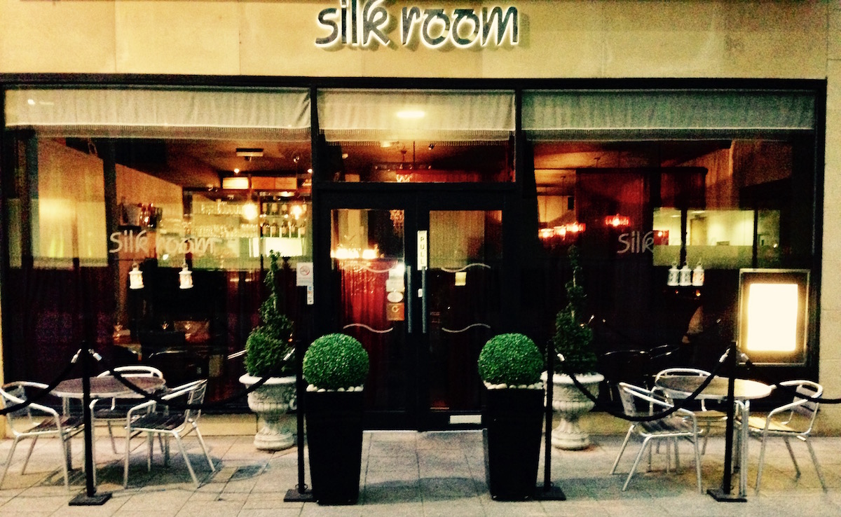 silk main dining room