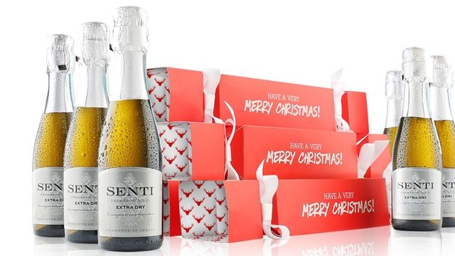 Prosecco Christmas crackers