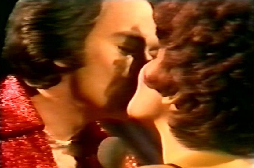 Neil Diamond and Shirley Bassey