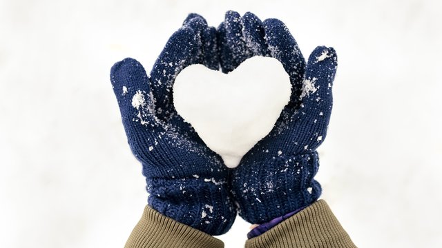 Gloves snow